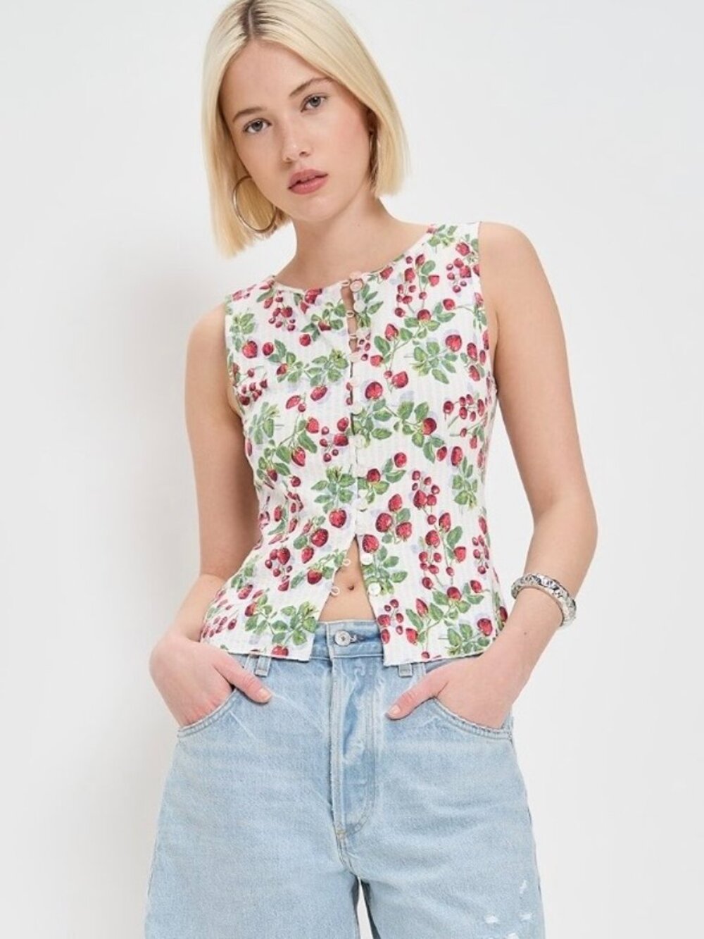 NWT FREE PEOPLE TILLY STRAWBERRY PRINT VEST TOP L - Picture 7 of 7